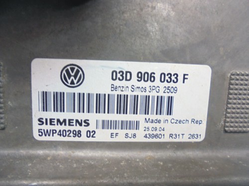Riadiaca jednotka motora VW Polo 1.2 03D906033F