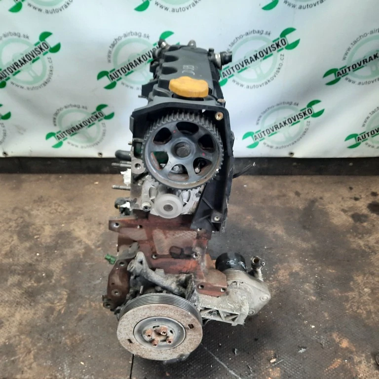 Motor Alfa Romeo 147 1.9 JTD 182B9000