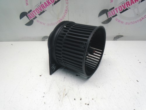 Motorček kúrenia Opel Vectra B 09135937