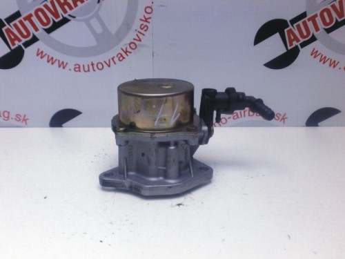 Vákuová pumpa Volvo V40 1.9 DI 8200072985