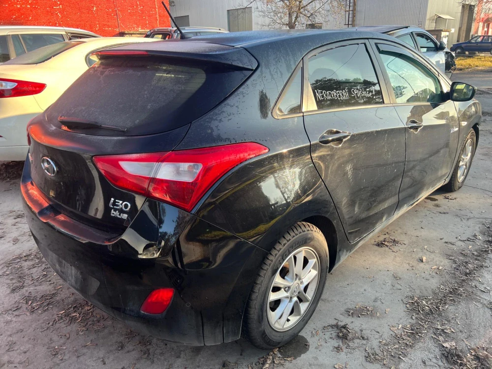 Hyundai i30 II HB 1.6 CRDI