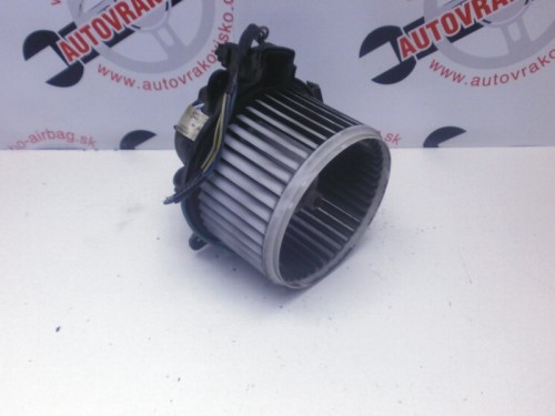 Motorček kúrenia Fiat Stilo 46723433