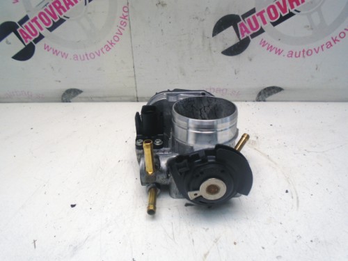 Škrtiaca klapka VW Golf IV 1.6 06A133064J