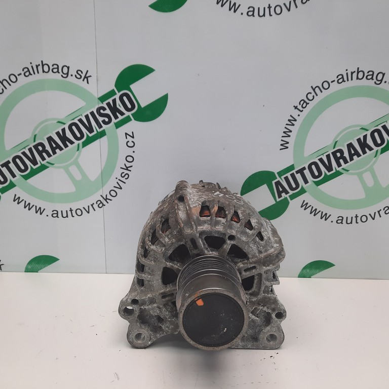 Alternátor Skoda Fabia III 04E903021N