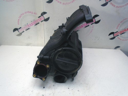 Sacie potrubie Mercedes A 6680940141