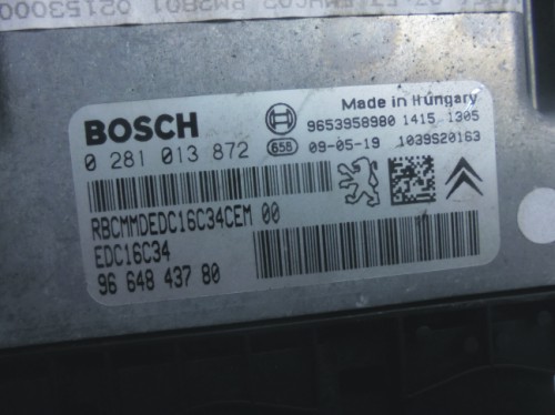 Riadiaca jednotka motora Peugeot 308 1.6 HDi 0281013872