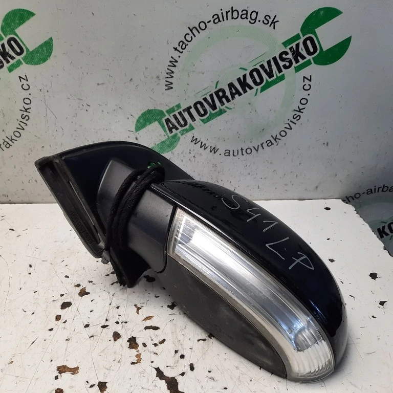 Spätné zrkadlo lavé Volkswagen Golf V