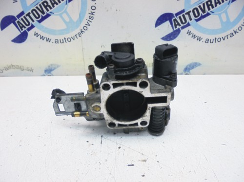 Škrtiaca klapka Opel Zafira 1.6 90529710