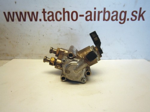 Vstrekovacie čerpadlo VW Golf V 2.0 FSI 06F127025D