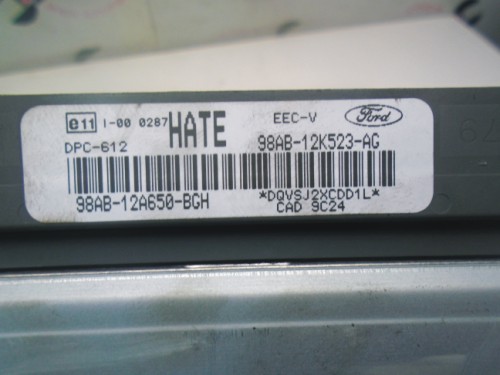 Riadiaca jednotka motora Ford Focus 1.8 TDDi 98AB-12K523-AG