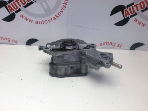 Vákuová pumpa VW Passat 1.9 TDI 038145209E