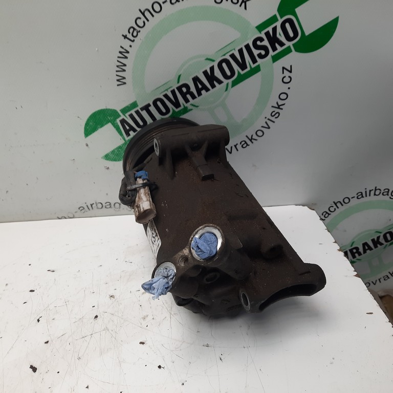 Klímový kompresor Opel Zafira C 13322147