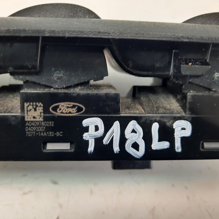 Vypínač okna vodič Ford S-Max 7S7T14A132BC 7S7T-14A132-BC