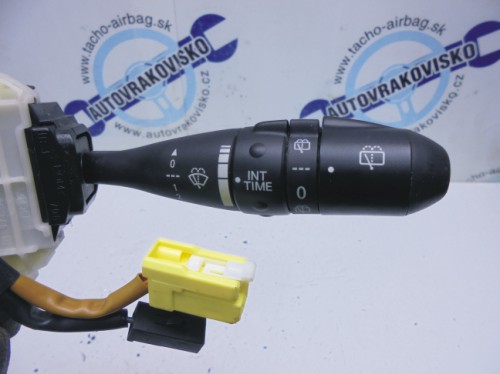 Prepínacia páčka Mitsubishi Colt 8600A331XA
