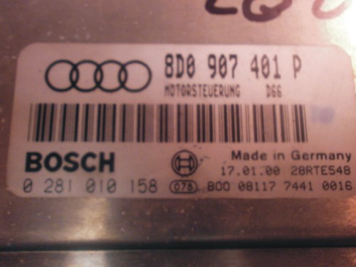 Riadiaca jednotka motora Audi A4 2.5 TDI 0281010158
