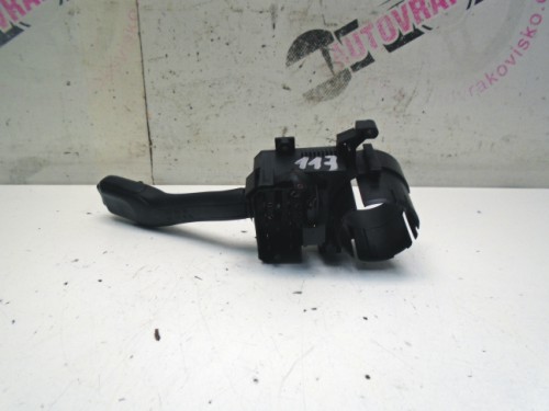 Prepínacia páčka Skoda Octavia 8L0953513H