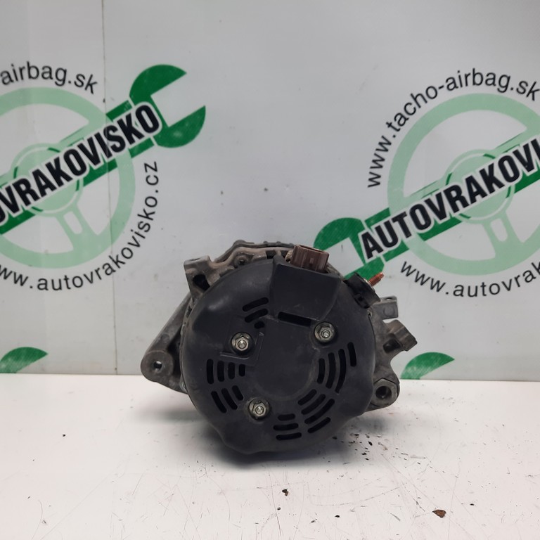 Alternátor Toyota Yaris 27060-0Y040