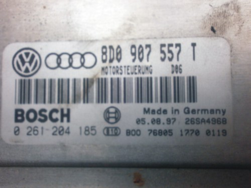 Riadiaca jednotka motora VW Passat 1.8 T 0261204185