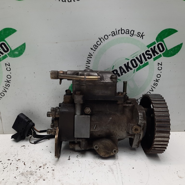 Vstrekovacie čerpadlo Skoda Octavia 1.9 SDI 038130107B