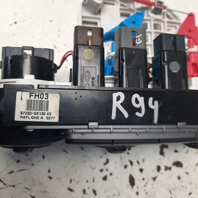 Ovládač kúrenia Hyundai i10 97250-0X130