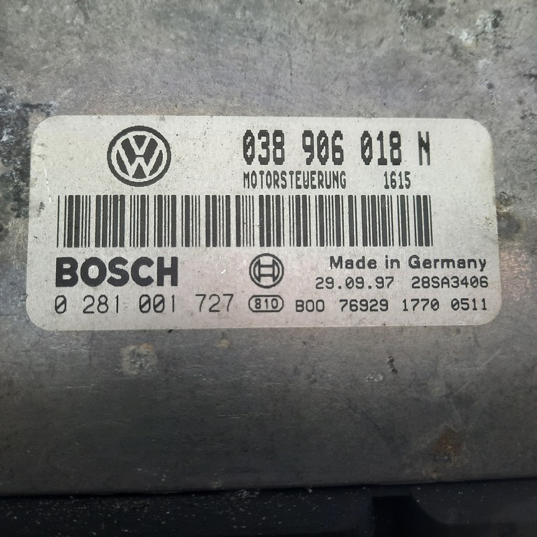Riadiaca jednotka motora Volkswagen Passat 1.9 Tdi 0281001727