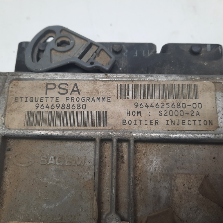 Riadiaca jednotka motora Peugeot 206 1.4 9646988680