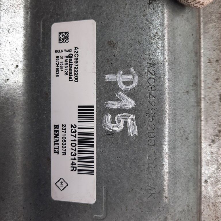 Riadiaca jednotka motora Renault Clio IV 1.2 237107314R 