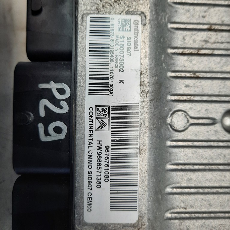 Riadiaca jednotka motora Citroen C4 Grand Picasso 1.6 HDI 9676761080
