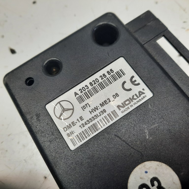 Riadiaca jednotka telefónu Mercedes A A2038202585