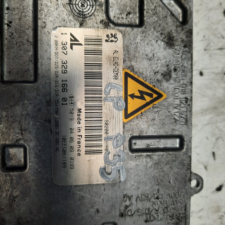 Riadiaca jednotka ľavý predný xenón Peugeot 308 CC 130732916601   