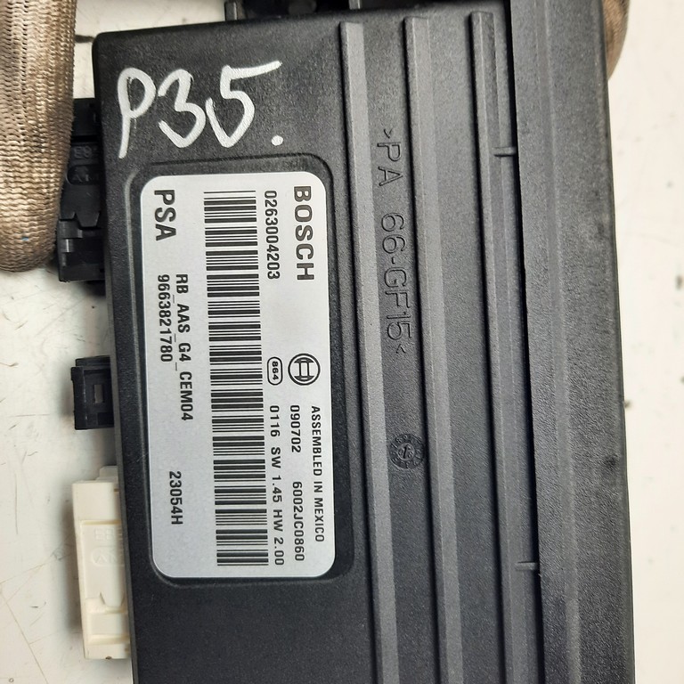Riadiaca jednotka parkovania Peugeot 308 CC 9663821780