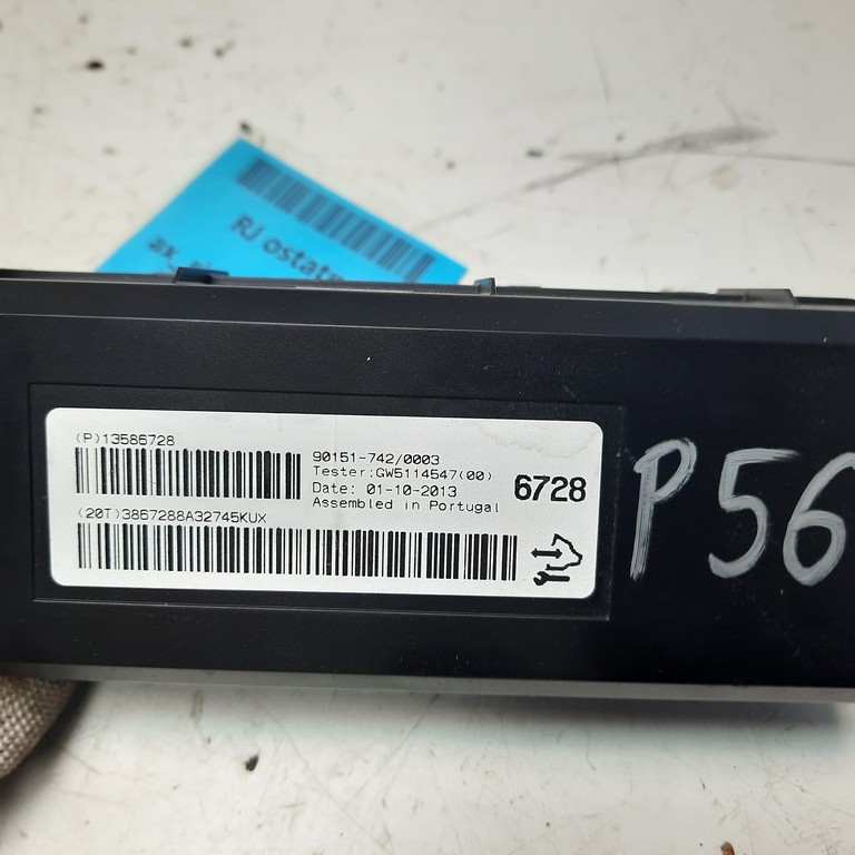 Riadiaca jednotka klimatizácie Opel Astra J 13586728