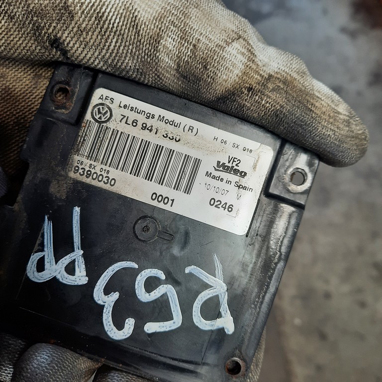 Riadiaca jednotka xenon Volkswagen Passat B6 7L6941330