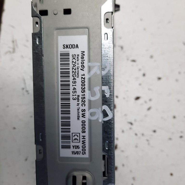 Autorádio Škoda Octavia II 1Z0035152C