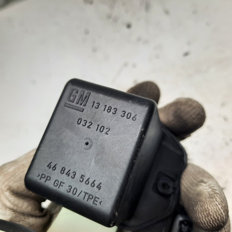 Dvierka nádrže Opel Corsa D 13183306 