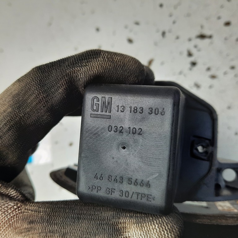 Dvierka nádrže Opel Corsa D 13183306