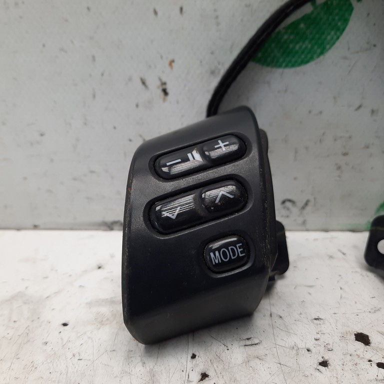 Vypínač multifunkčný volant Toyota Corolla Verso