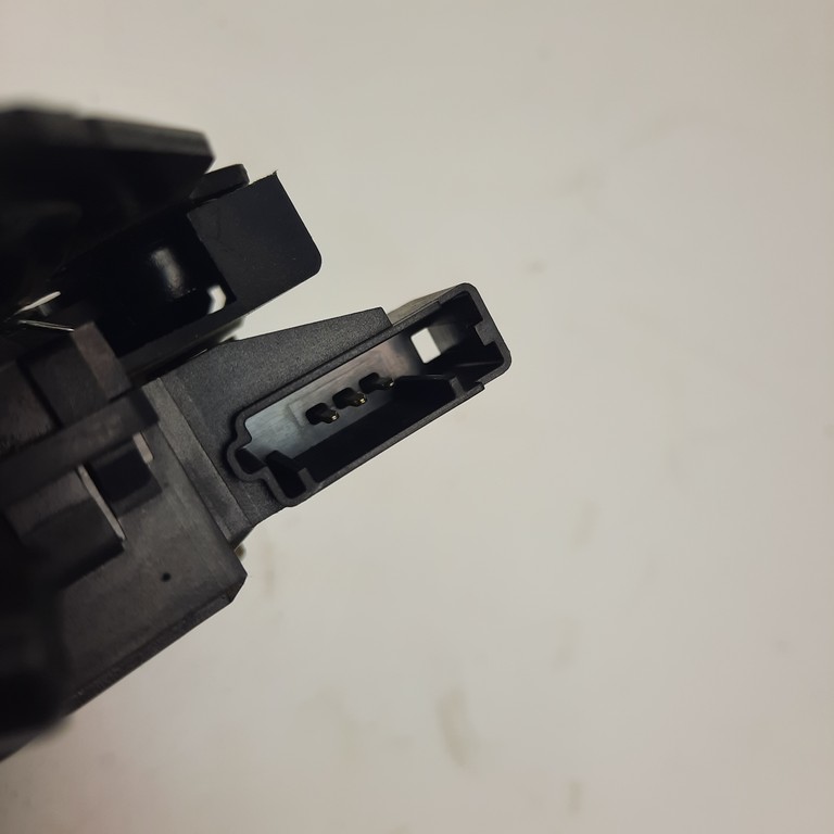 Zámok 5 dvere kufor Chevrolet Aveo HB 13583437