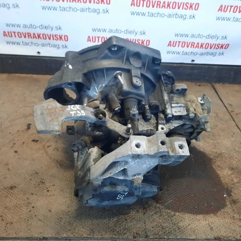 Prevodovka Volkswagen Golf Plus 1.9 TDI 5-rýchlostná JCX