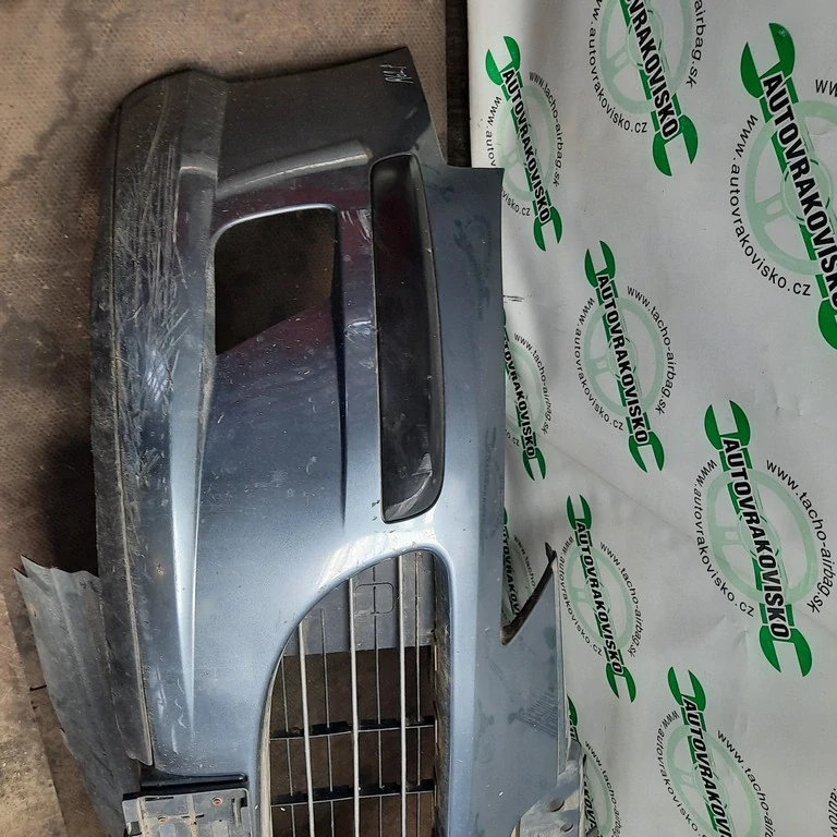 Nárazník predný Peugeot 407