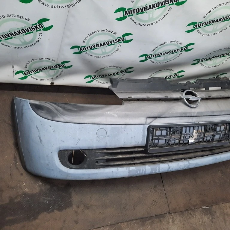 Nárazník predný Opel Corsa C