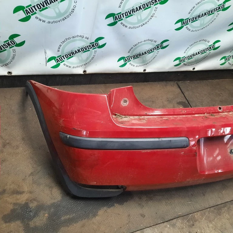 Nárazník zadný Opel Corsa C 