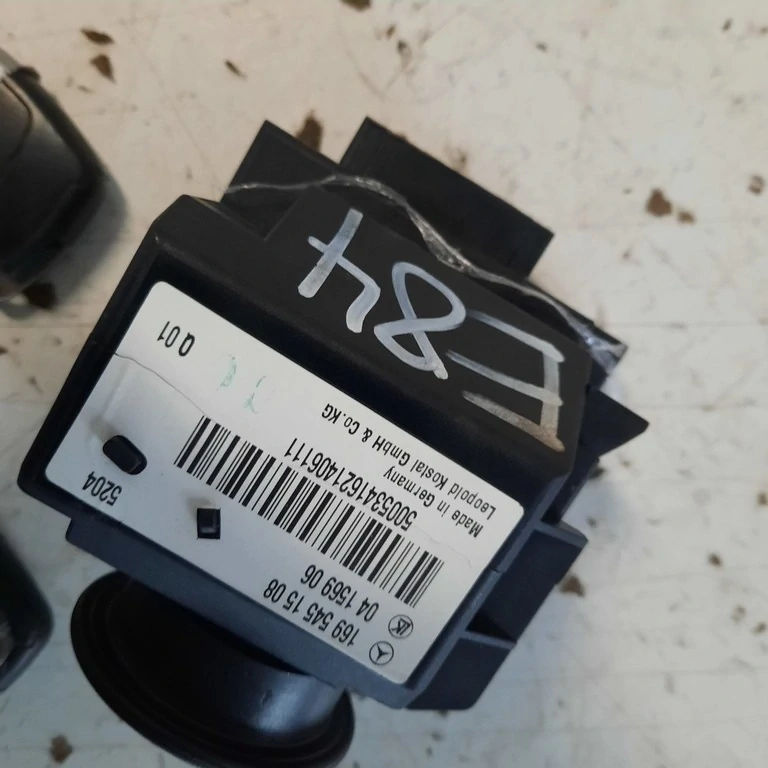 Spínacia skrinka Mercedes A W169 1695451508