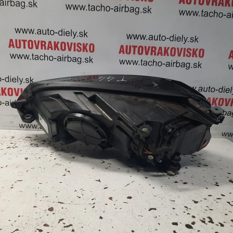 Predné svetlo lavé Kia Ceed 92101-1H500