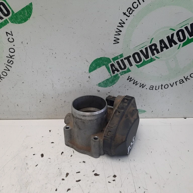 Škrtiaca klapka Volkswagen Golf IV 1.6 036133062A