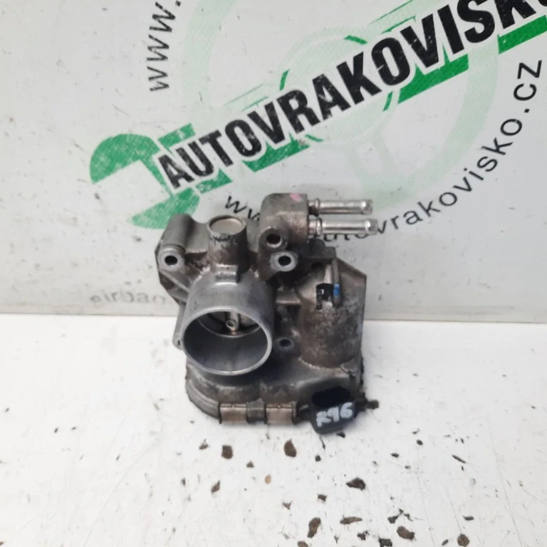 Škrtiaca klapka Toyota Yaris 1.0 2008 22030-0Q010