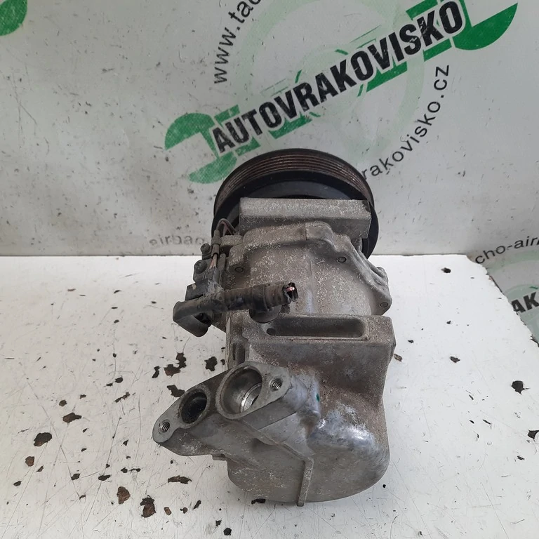 Kompresor klimatizácie Renault Megane III 1.6 8201025121