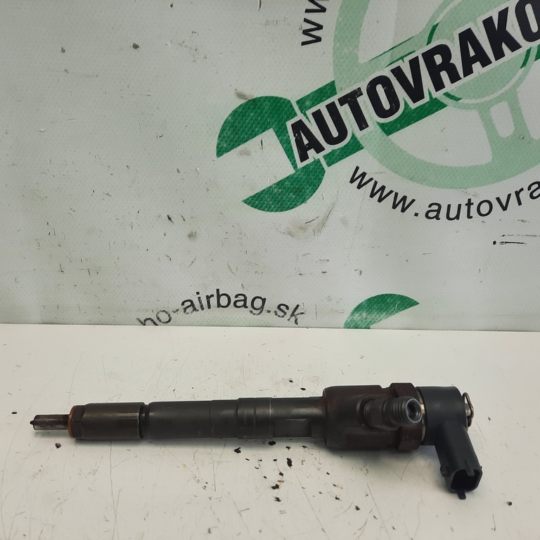 Vstrekovacia tryska Chevrolet Aveo 1.3 D 0445110326