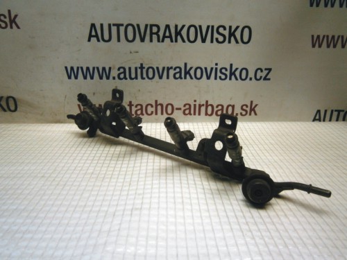 Vstrekovací ventil Mazda 323 1.5 195500-3100