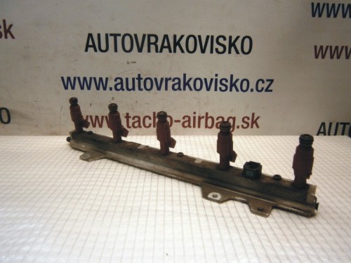 Vstrekovací ventil Volvo S60 2.5 0280155831